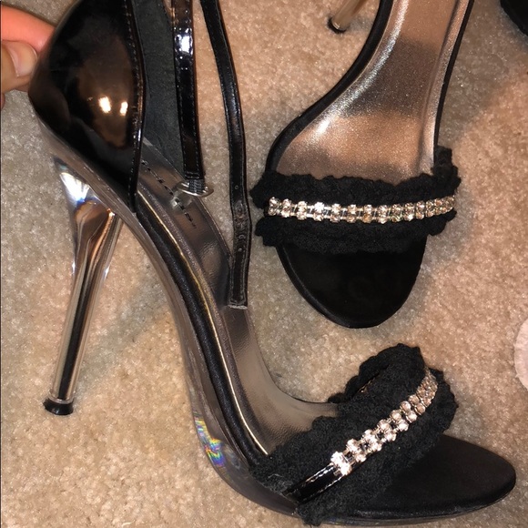 Black open-toe heels with rhinestone detailing.👠 - Picture 3 of 4